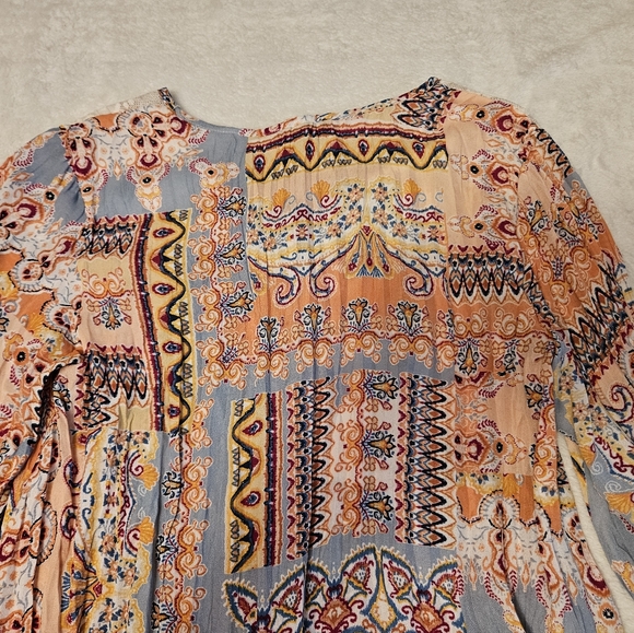 Melissa Paige blouse - Picture 7 of 9